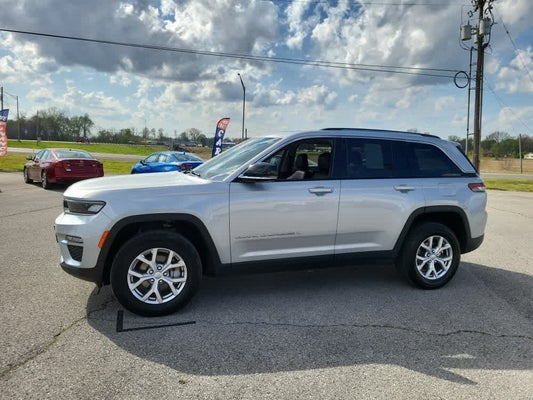 2022 Jeep Grand Cherokee Limited in Owensboro, KY - Moore Automotive Team