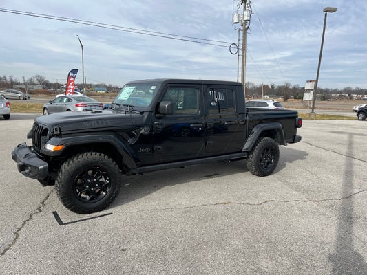 2023 Jeep Gladiator Willys 4x4 in Owensboro, KY - Moore Automotive Team