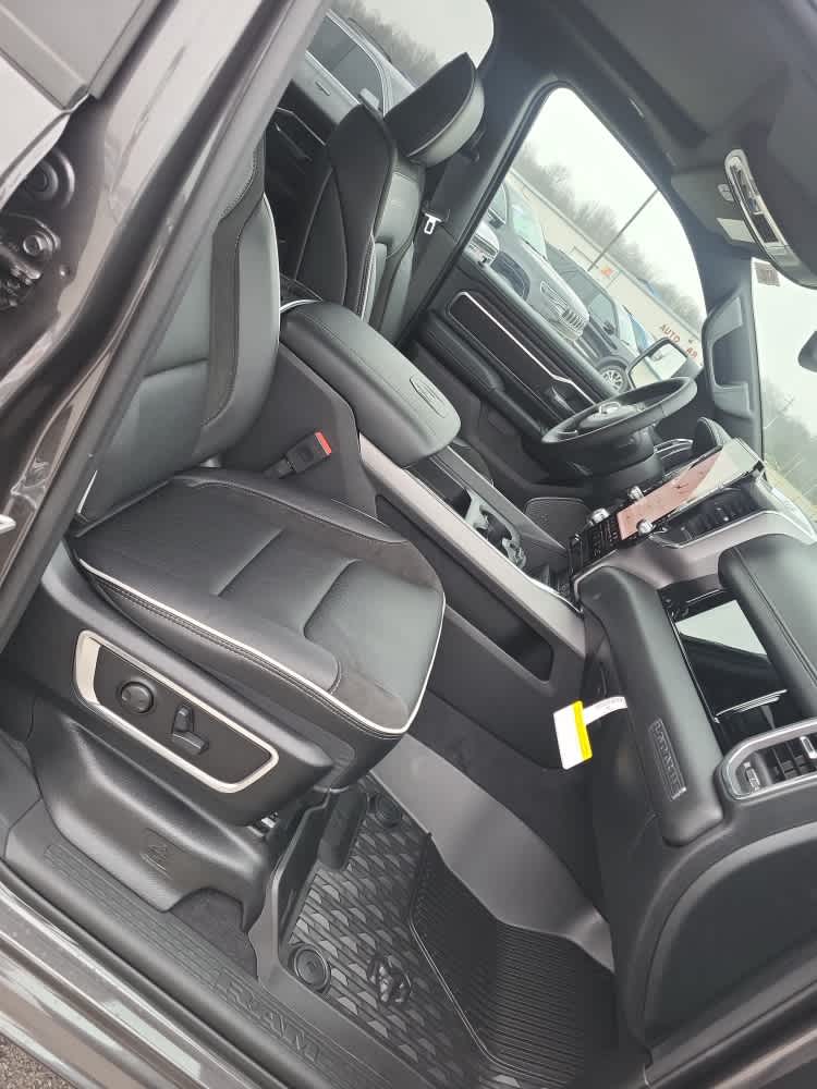 2026 RAM Ram 1500 Laramie