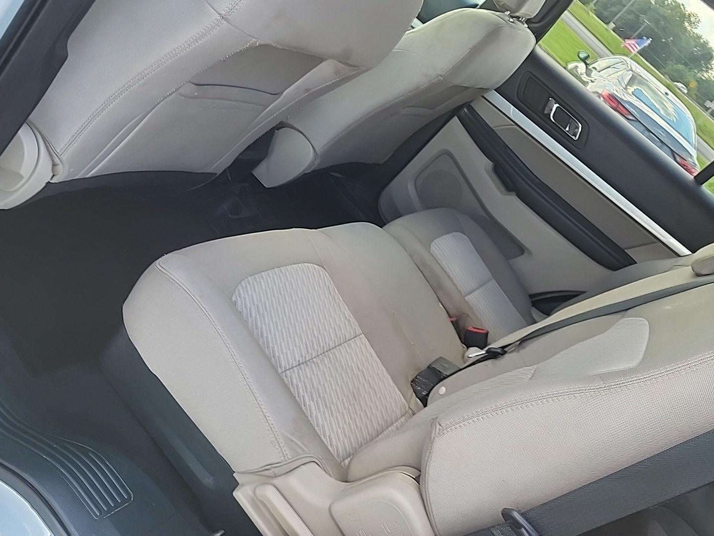 2018 Ford Explorer Base