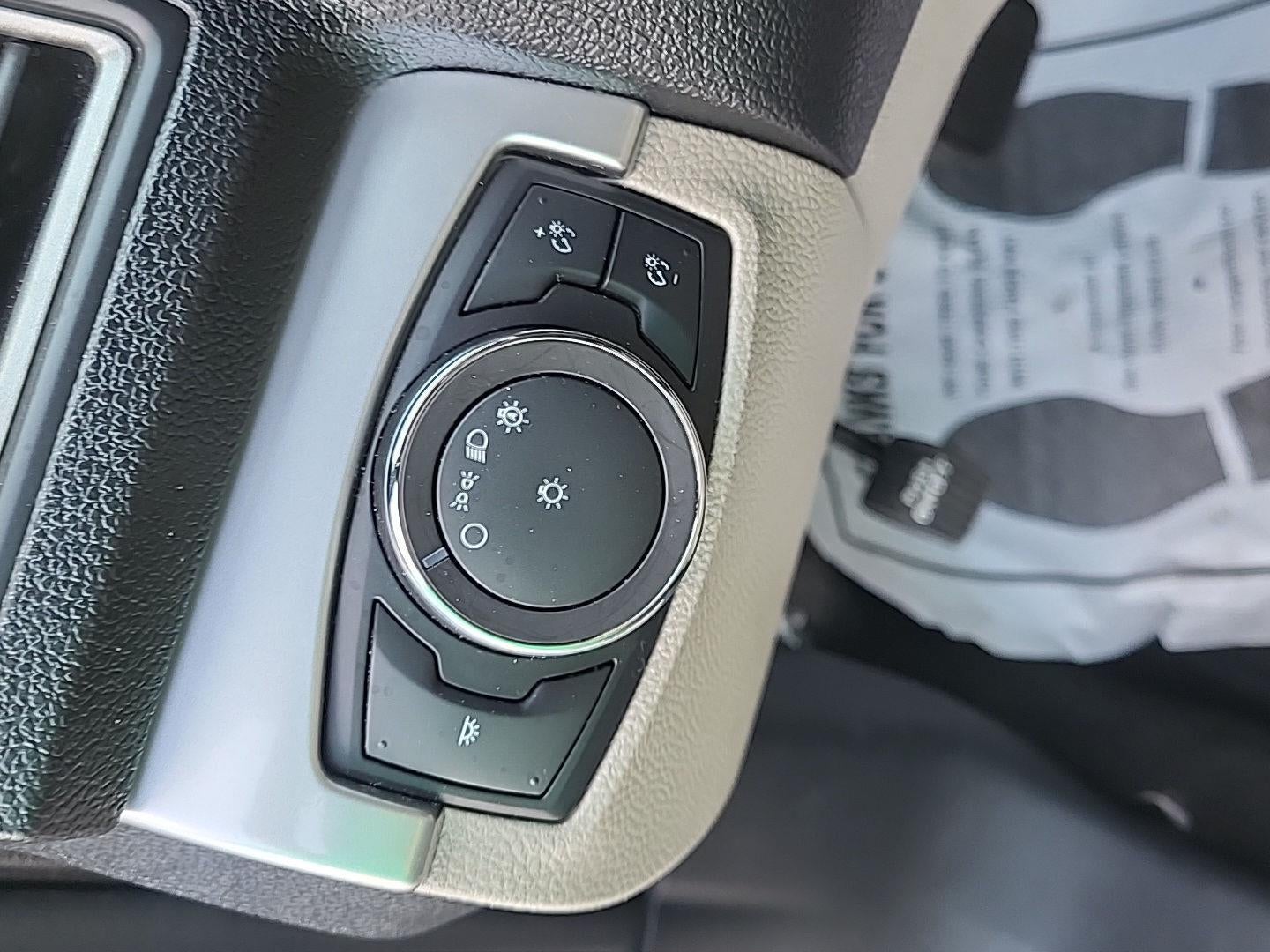 2018 Ford Explorer Base