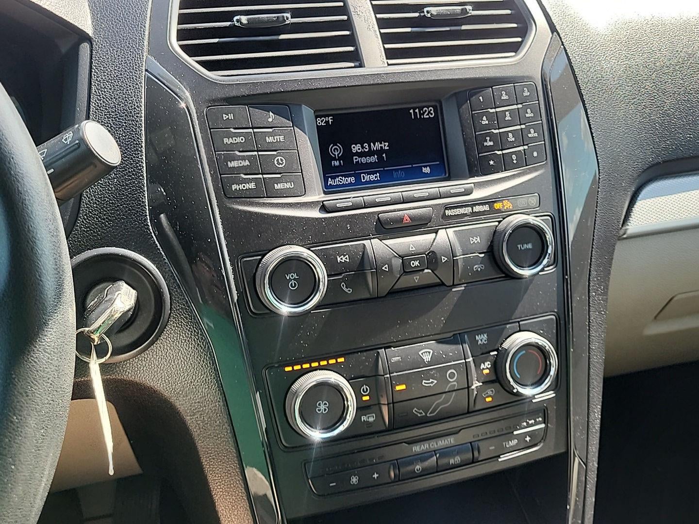 2018 Ford Explorer Base