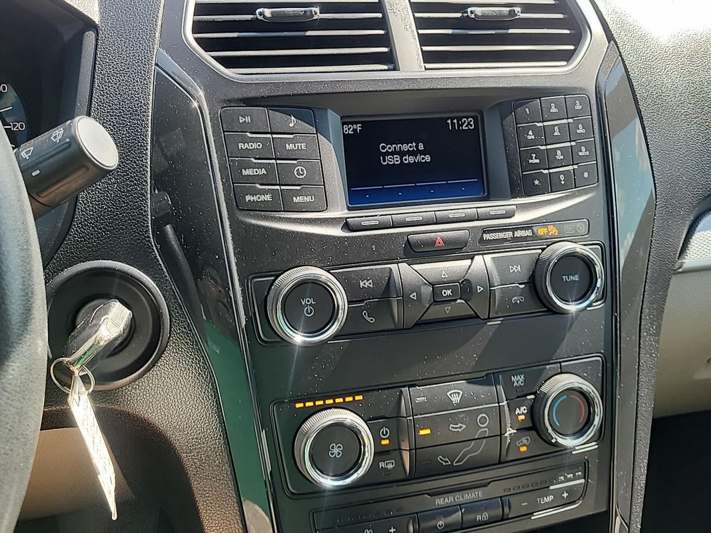 2018 Ford Explorer Base