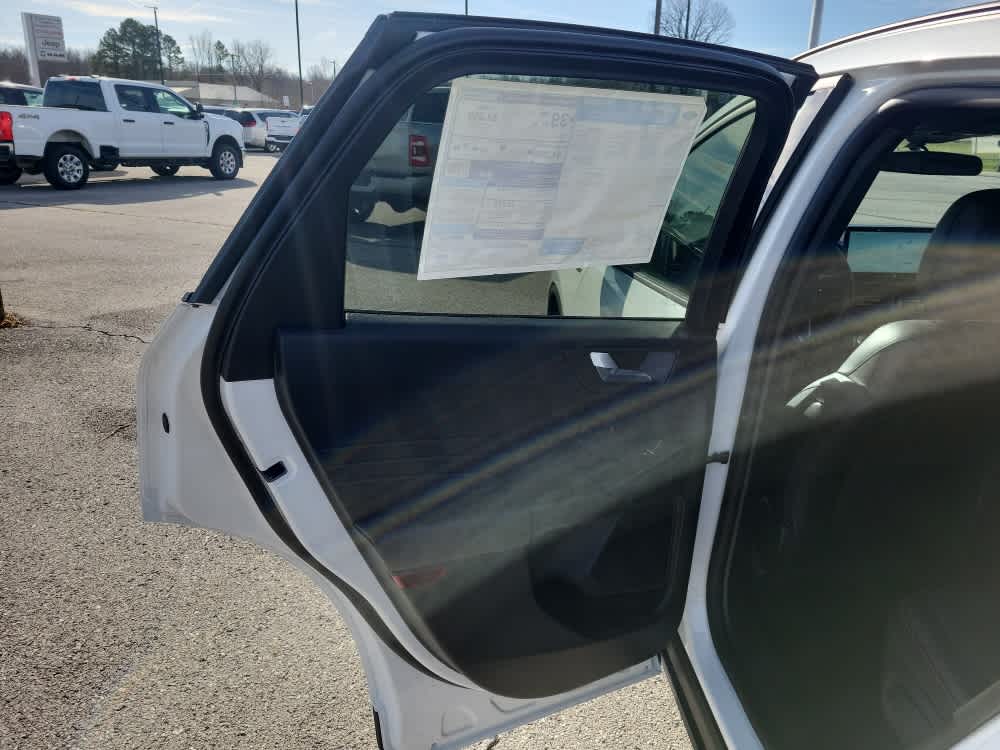 2026 Ford Escape ST-Line Select