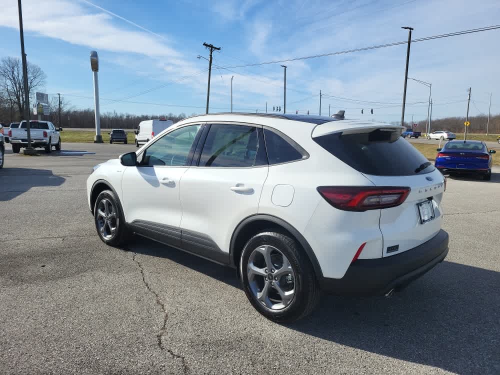 2026 Ford Escape ST-Line Select