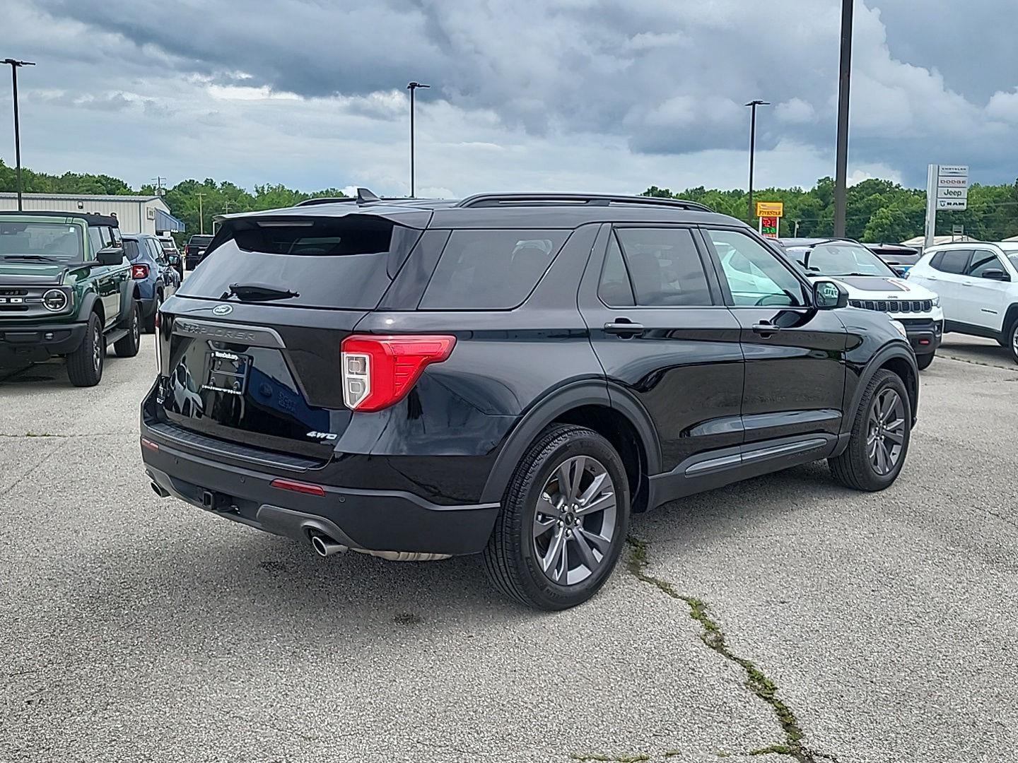 2023 Ford Explorer XLT