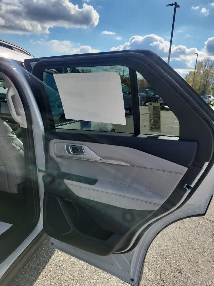 2026 Ford Explorer Active w/100A Pkg