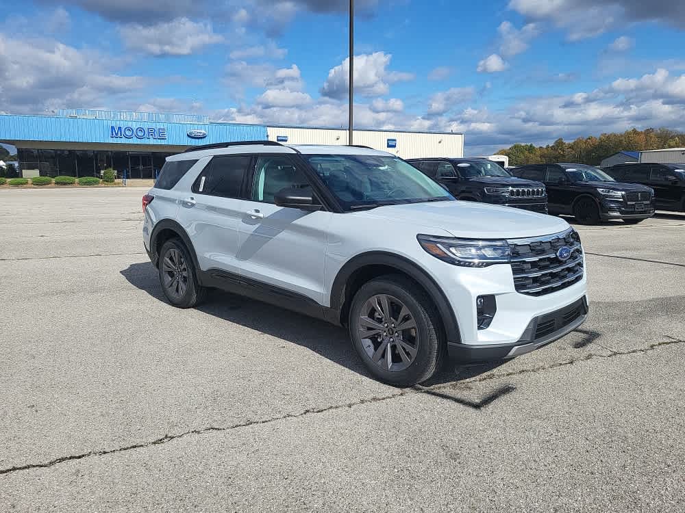 2026 Ford Explorer Active w/100A Pkg