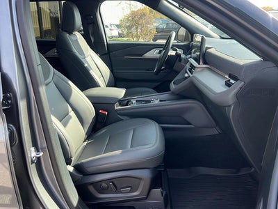 2027 Ford Explorer Active w/200A Pkg