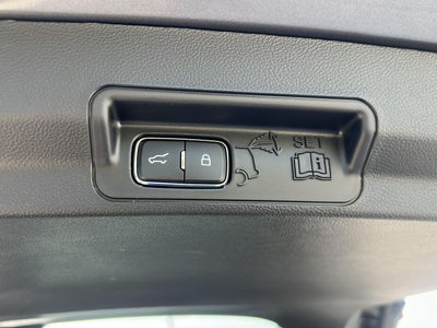 2027 Ford Explorer Active w/200A Pkg