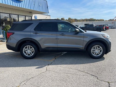 2027 Ford Explorer Active w/200A Pkg