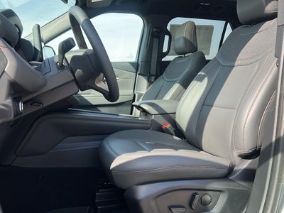 2027 Ford Explorer Active w/200A Pkg