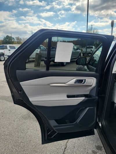 2026 Ford Explorer Active w/100A Pkg