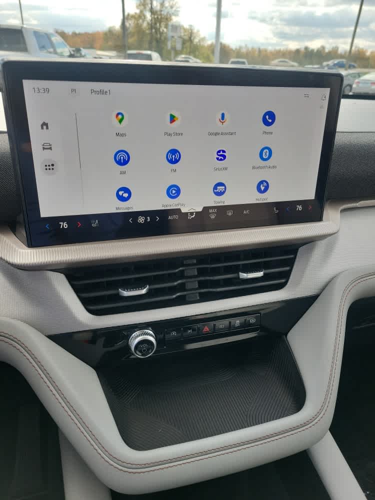 2026 Ford Explorer Active w/100A Pkg