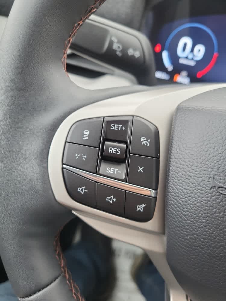 2026 Ford Explorer Active w/100A Pkg