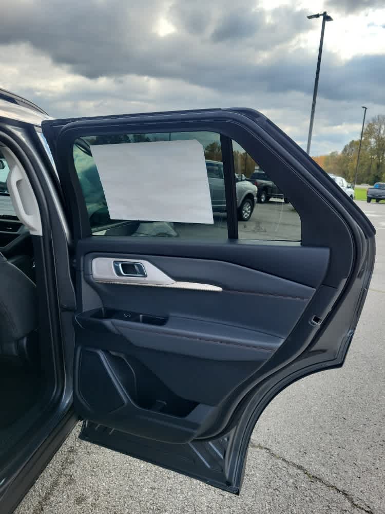 2026 Ford Explorer Active w/100A Pkg