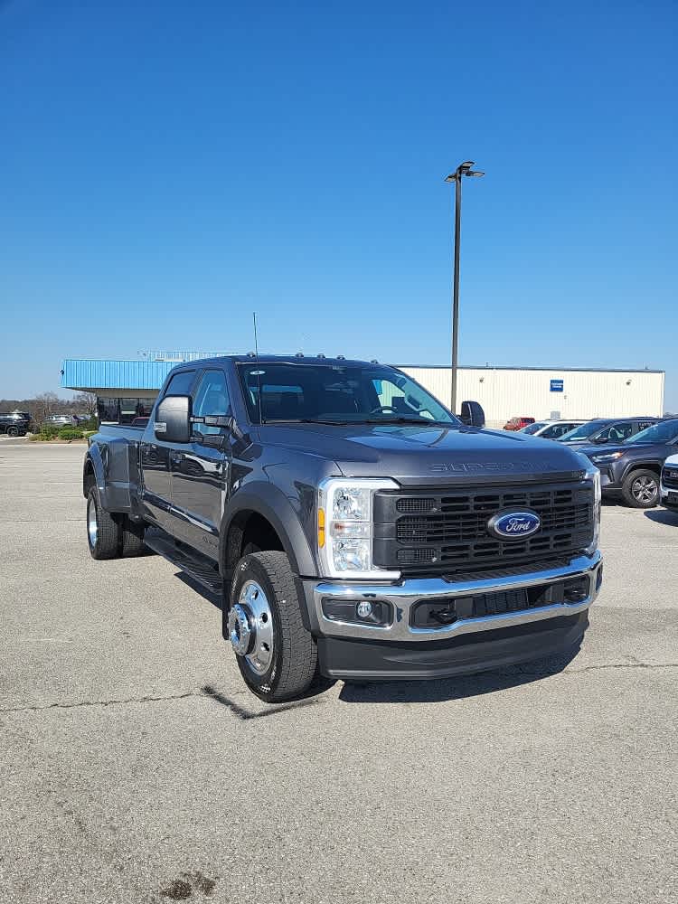 2026 Ford Super Duty F-450 DRW XL