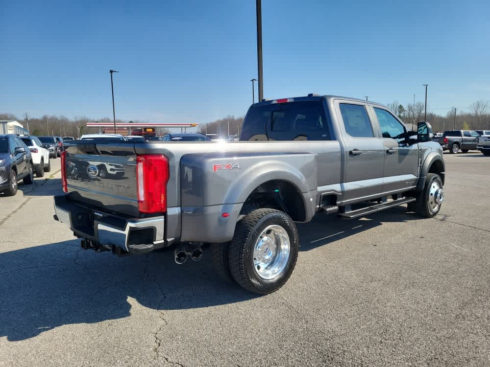 2026 Ford Super Duty F-450 DRW XL