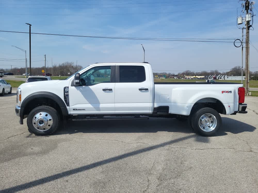 2026 Ford Super Duty F-450 DRW XL
