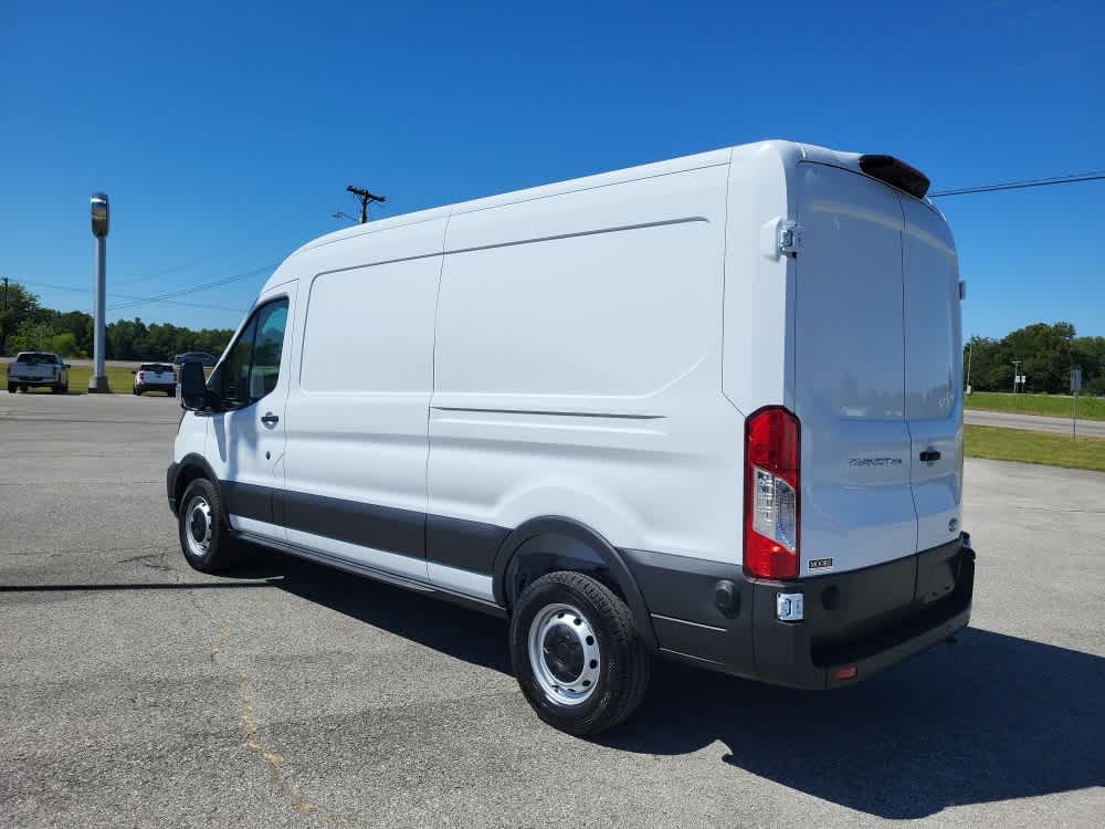 2025 Ford Transit Cargo Van