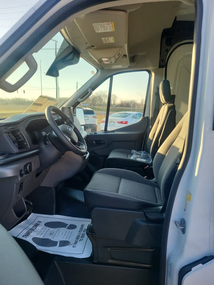 2026 Ford Transit Cargo Van