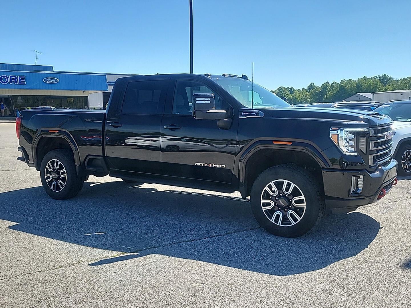2023 GMC Sierra 2500HD AT4