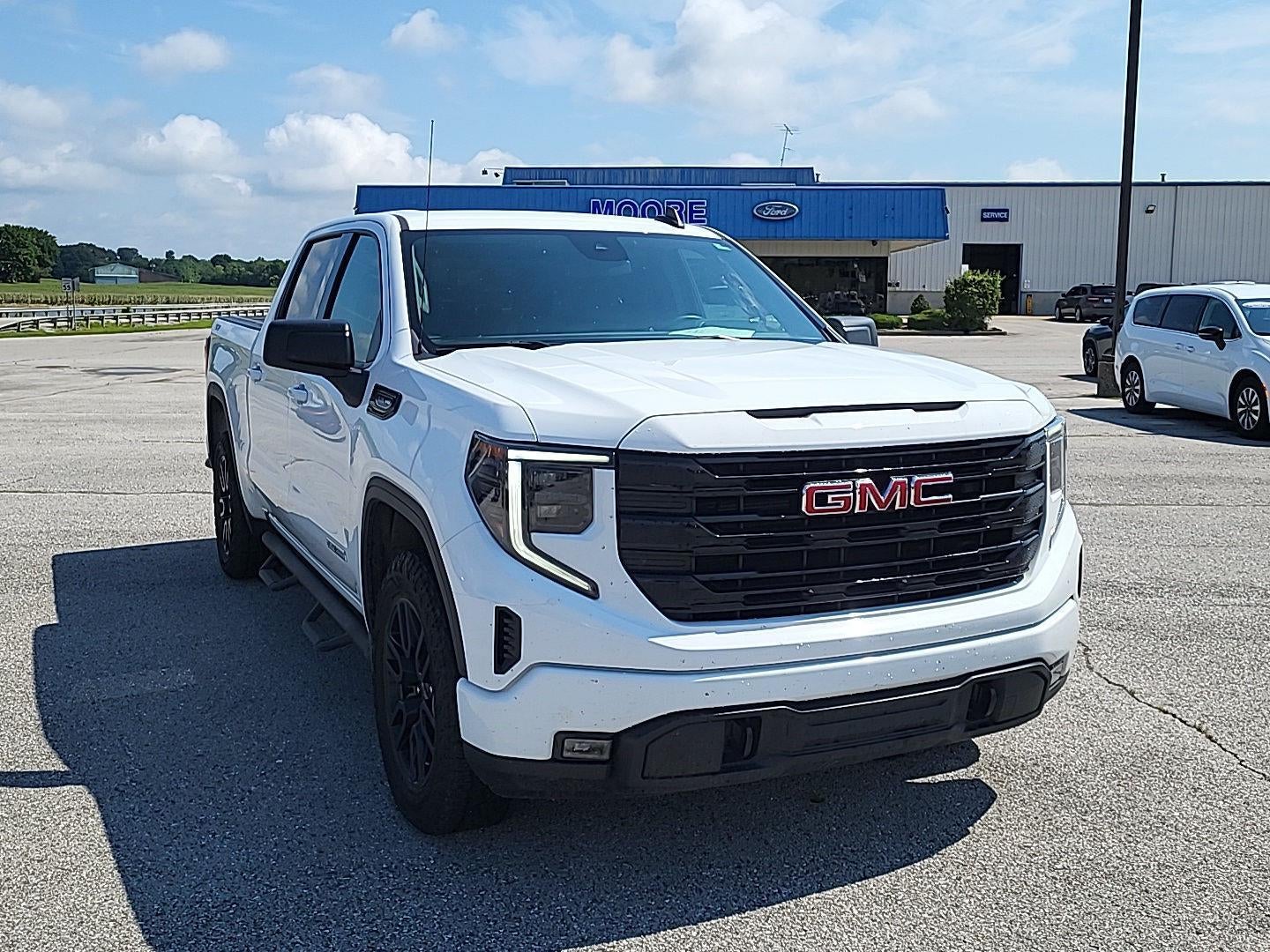 2024 GMC Sierra 1500 Elevation