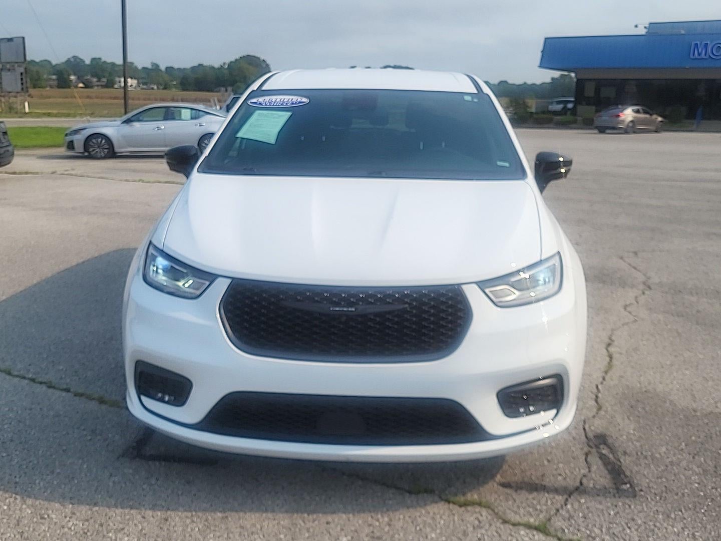 2024 Chrysler Pacifica Hybrid S Appearance Pkg