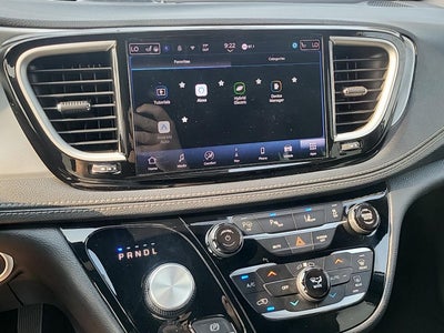 2024 Chrysler Pacifica Hybrid S Appearance Pkg