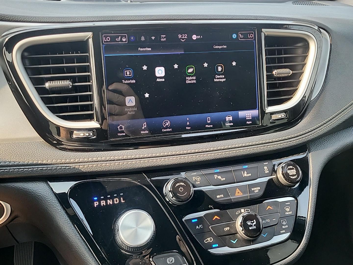 2024 Chrysler Pacifica Hybrid S Appearance Pkg