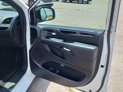 2019 Dodge Grand Caravan SE Plus