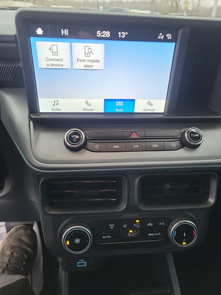 2024 Ford Maverick XL