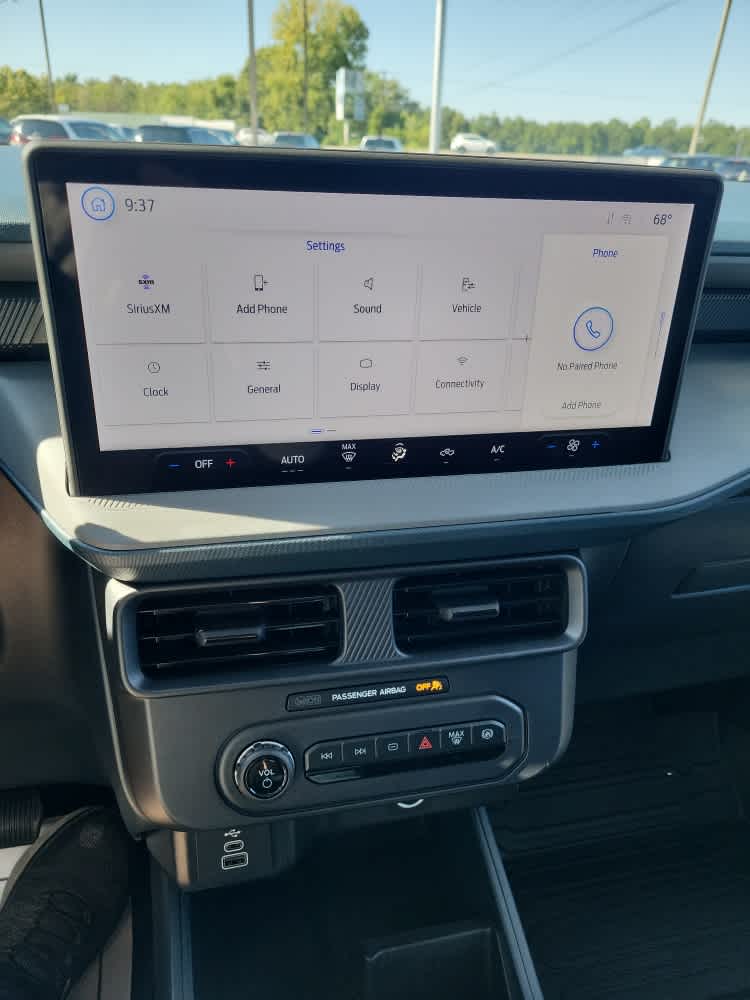 2025 Ford Maverick XL