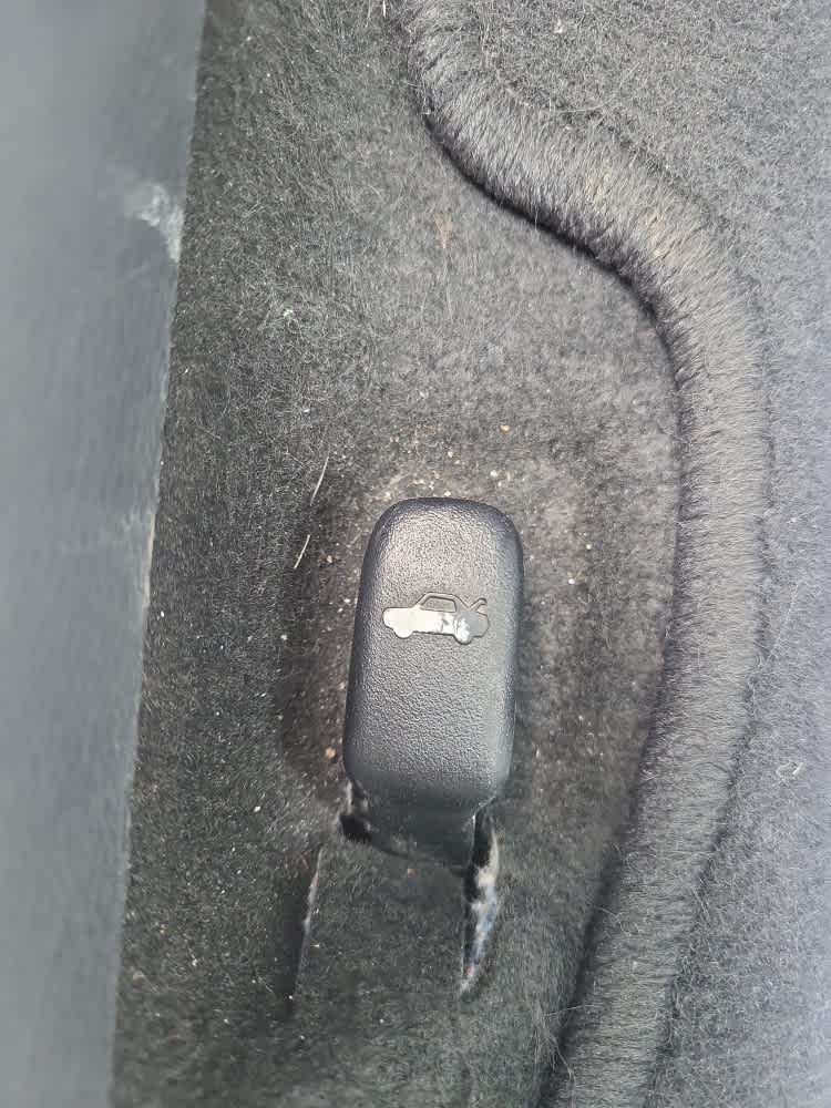 2023 Nissan Versa SV