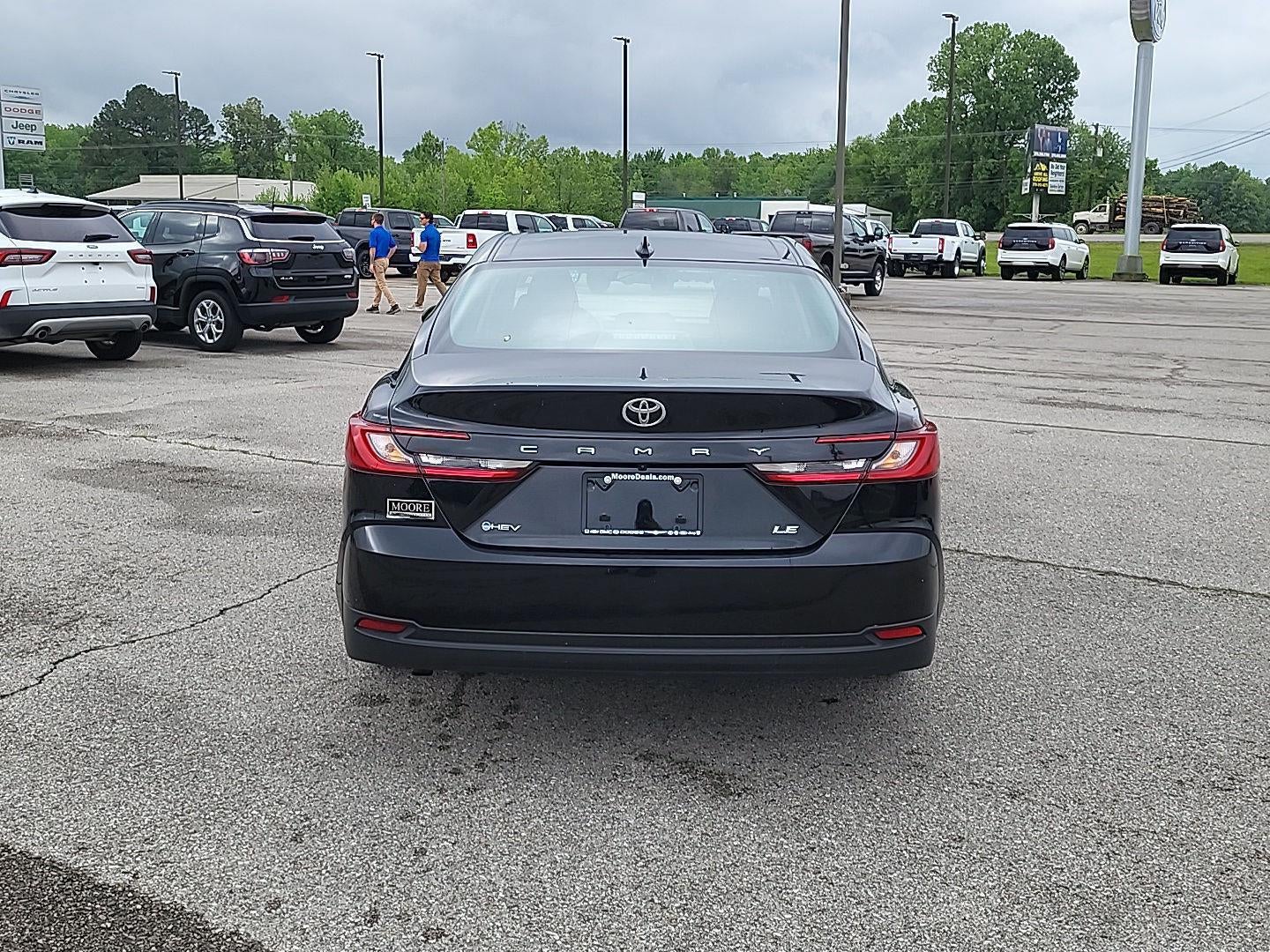 2025 Toyota Camry LE