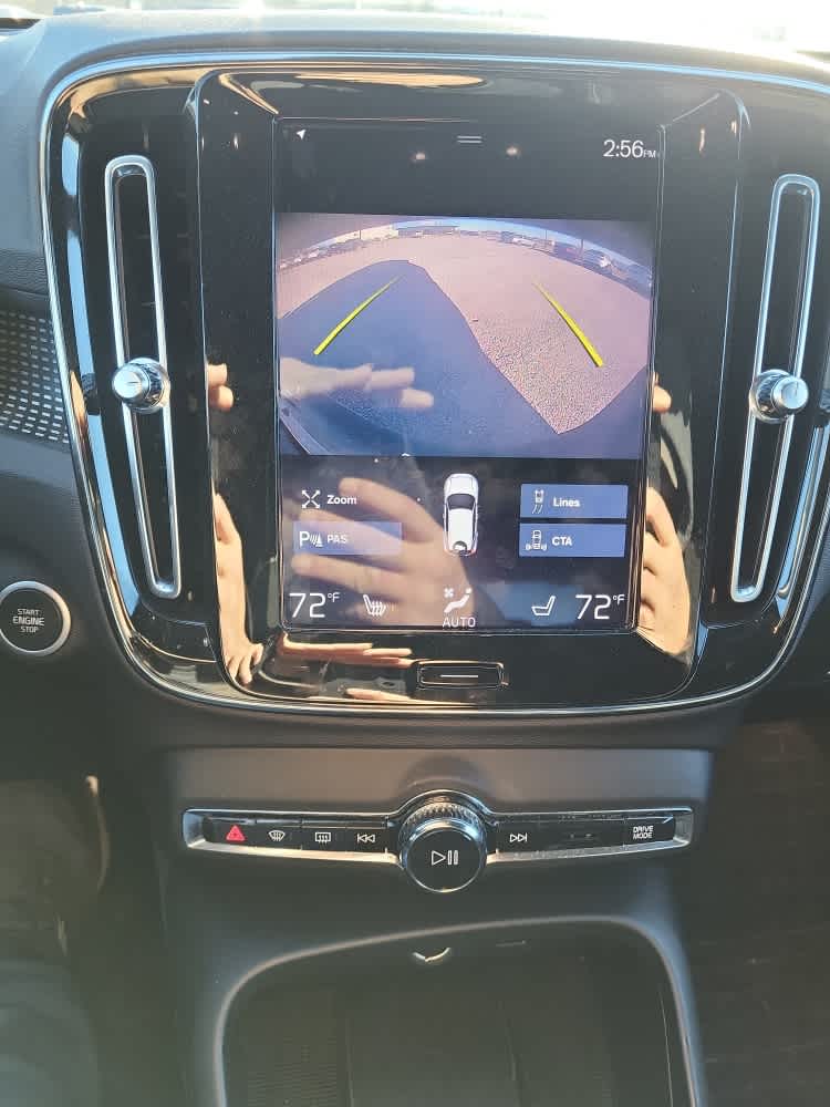 2020 Volvo XC40 R-Design