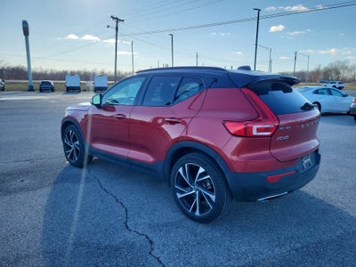 2020 Volvo XC40 R-Design