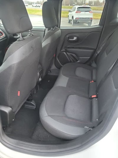 2023 Jeep Renegade Trailhawk