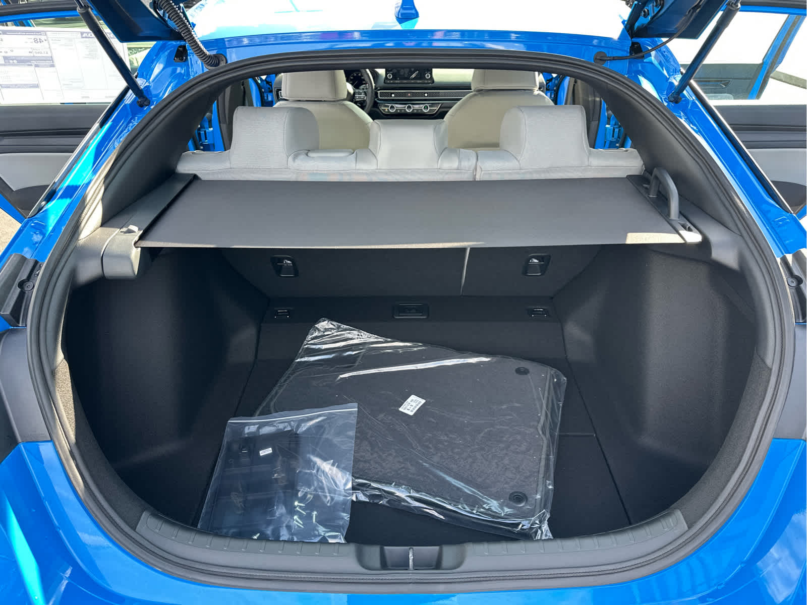 2026 Honda Civic Hatchback Hybrid Sport