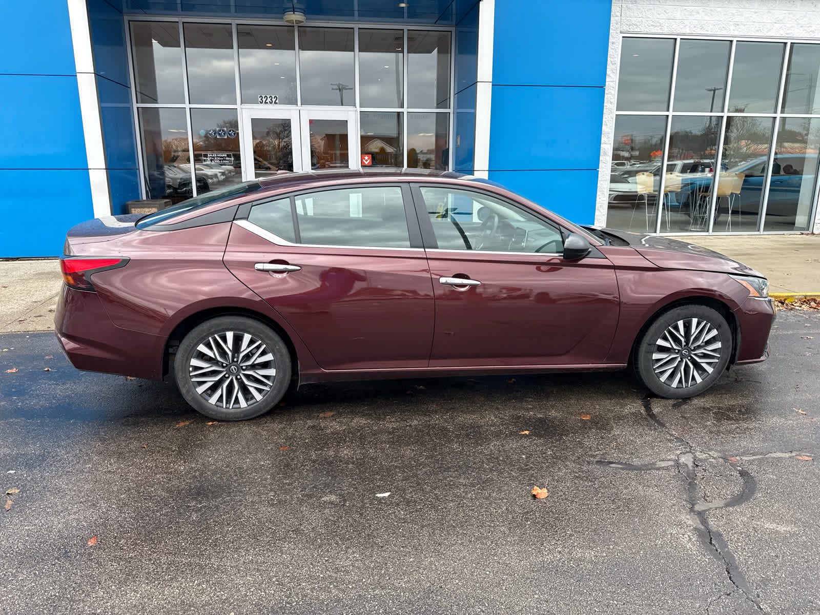 2025 Nissan Altima SV