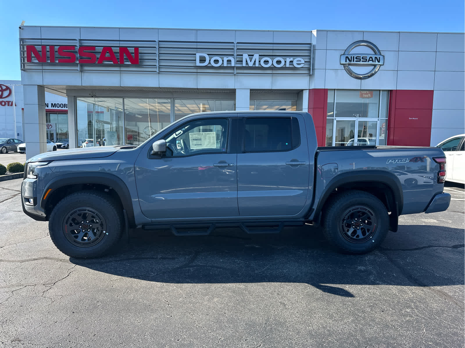 2026 Nissan Frontier PRO-4X