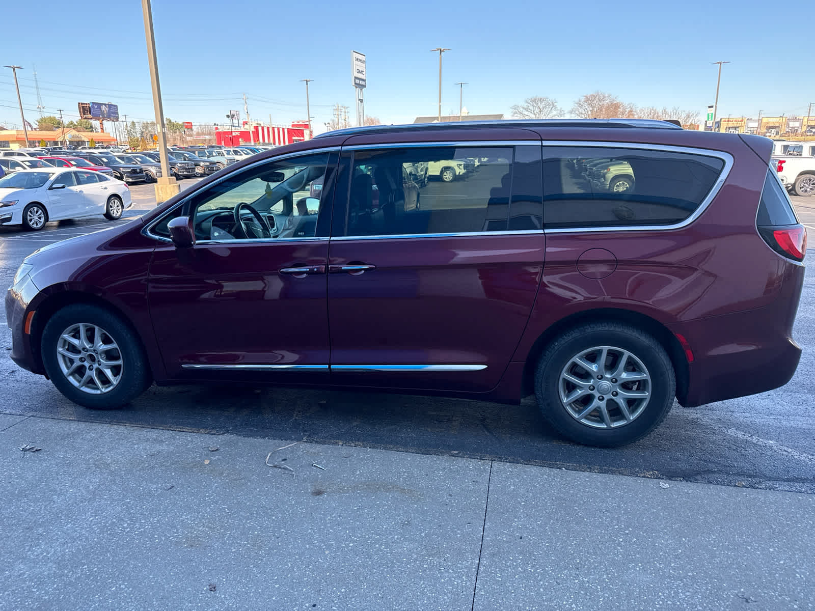2020 Chrysler Pacifica Touring L