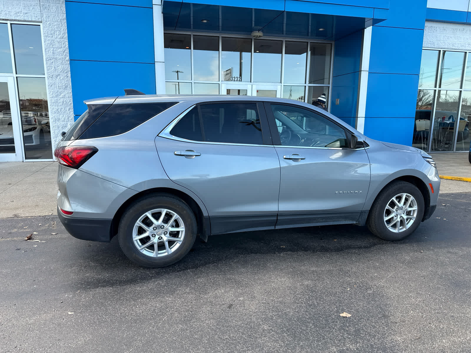 2024 Chevrolet Equinox LT