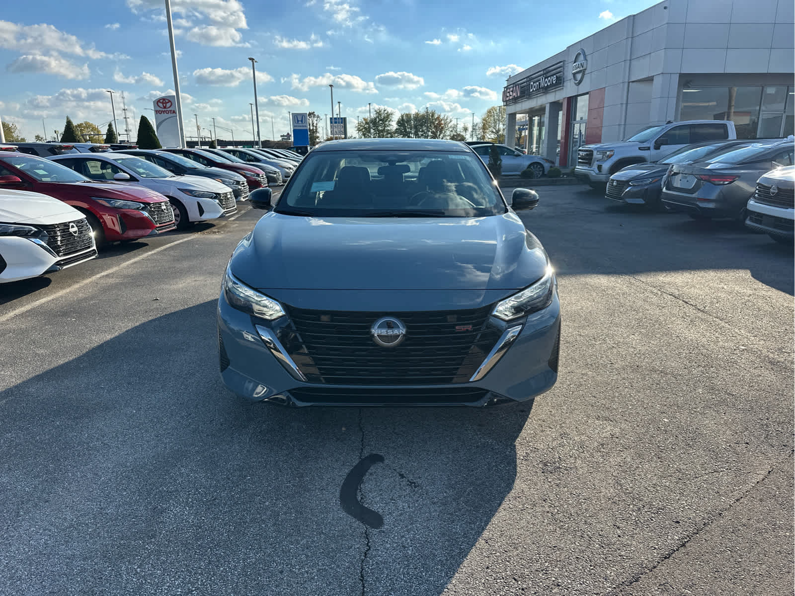 2025 Nissan Sentra SR