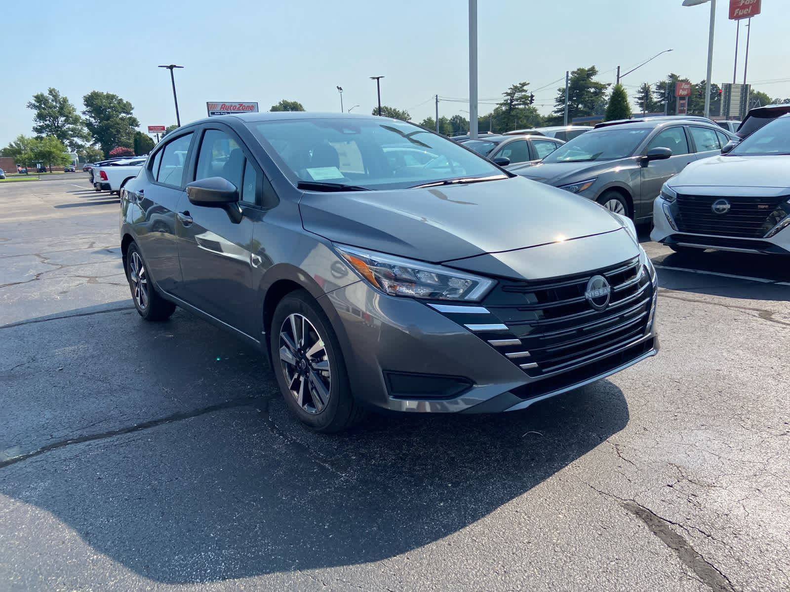 2025 Nissan Versa SV