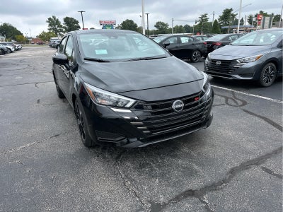 2025 Nissan Versa SR