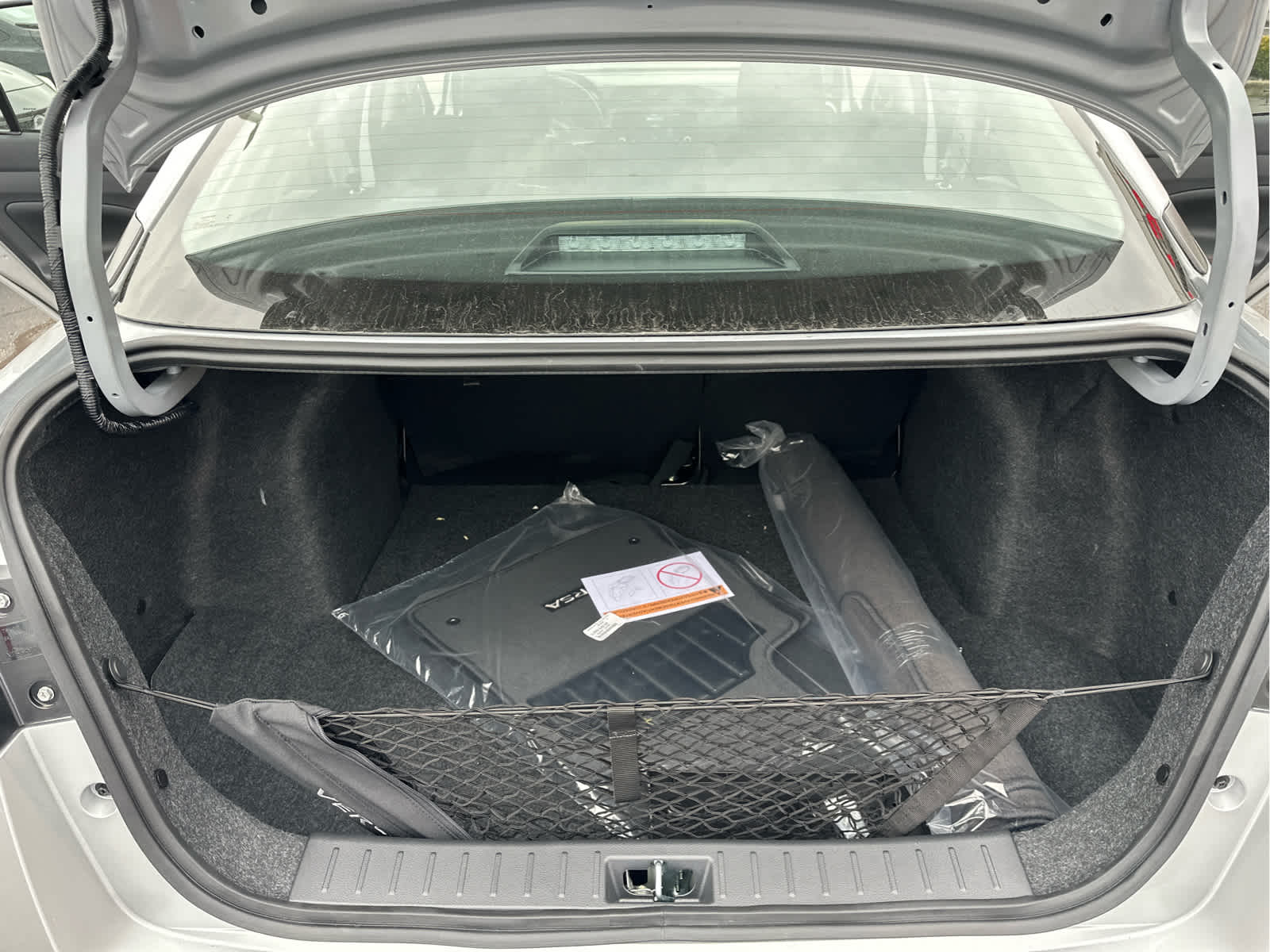 2025 Nissan Versa SR