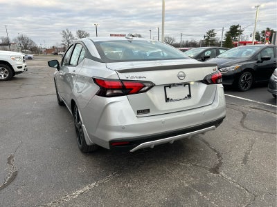 2025 Nissan Versa SR