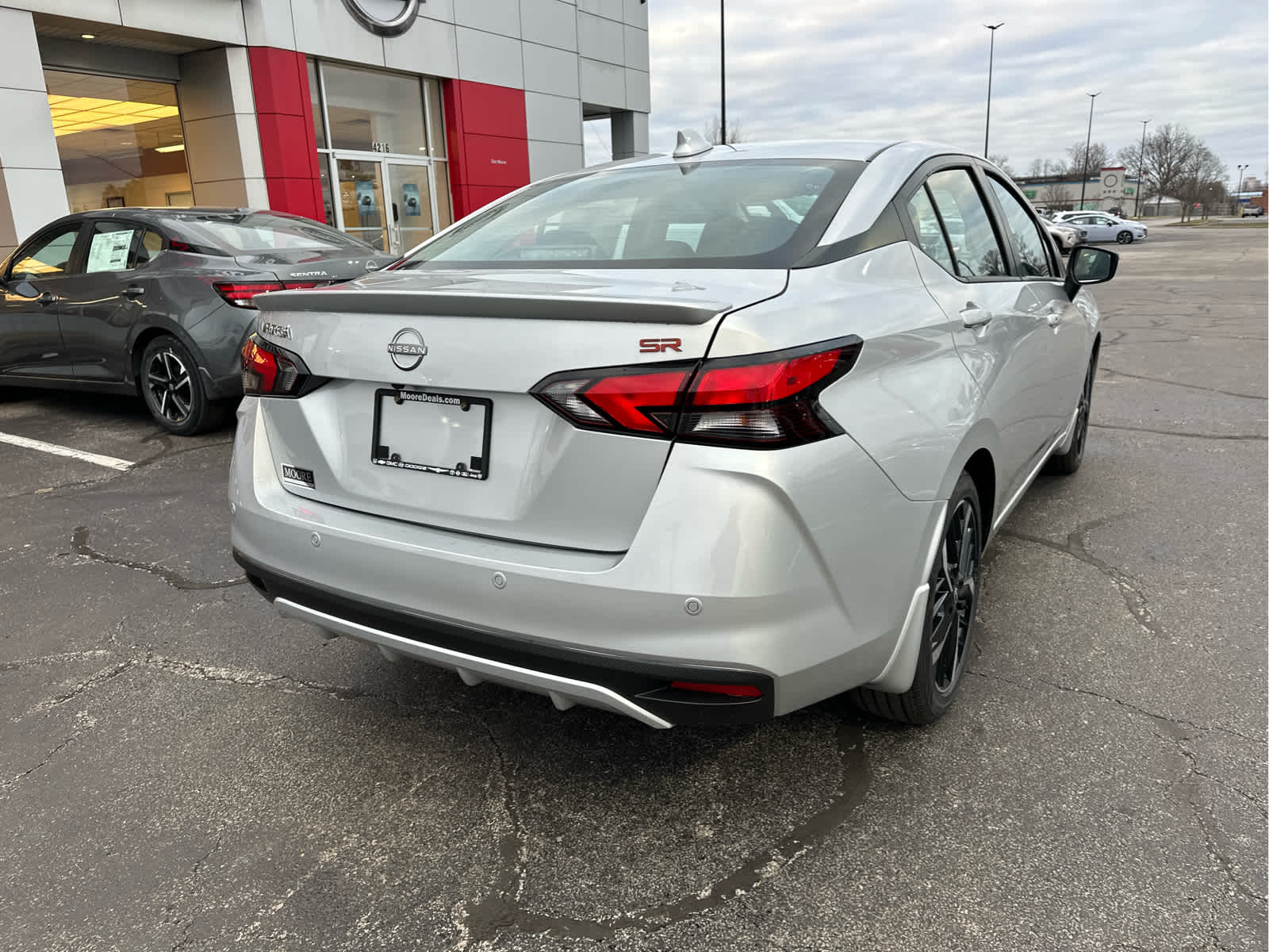 2025 Nissan Versa SR