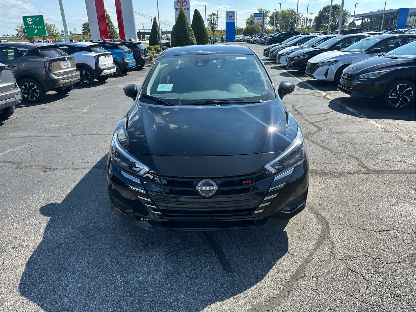 2025 Nissan Versa SR